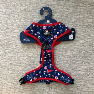 Official MLB x Peanuts™ Yankees Dog Harness